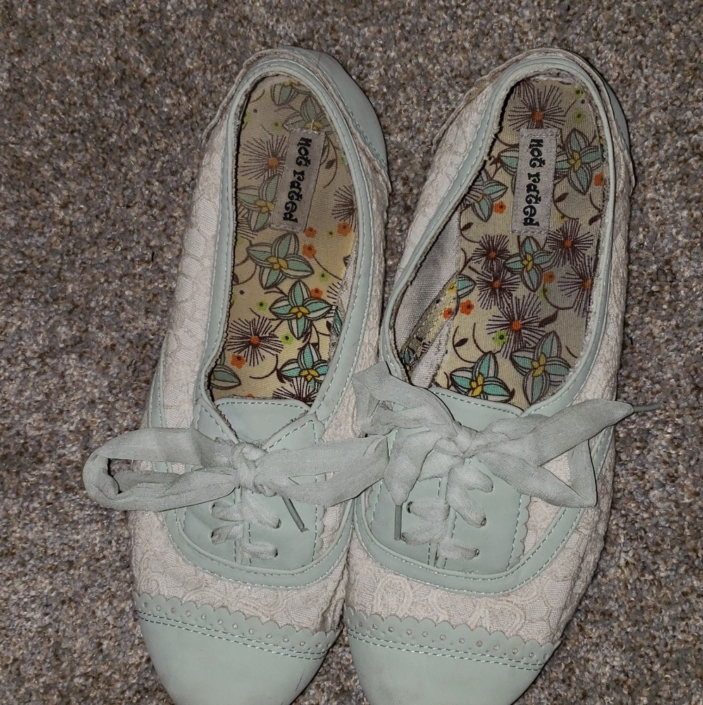 Not Rated Mint & White Lace Flats